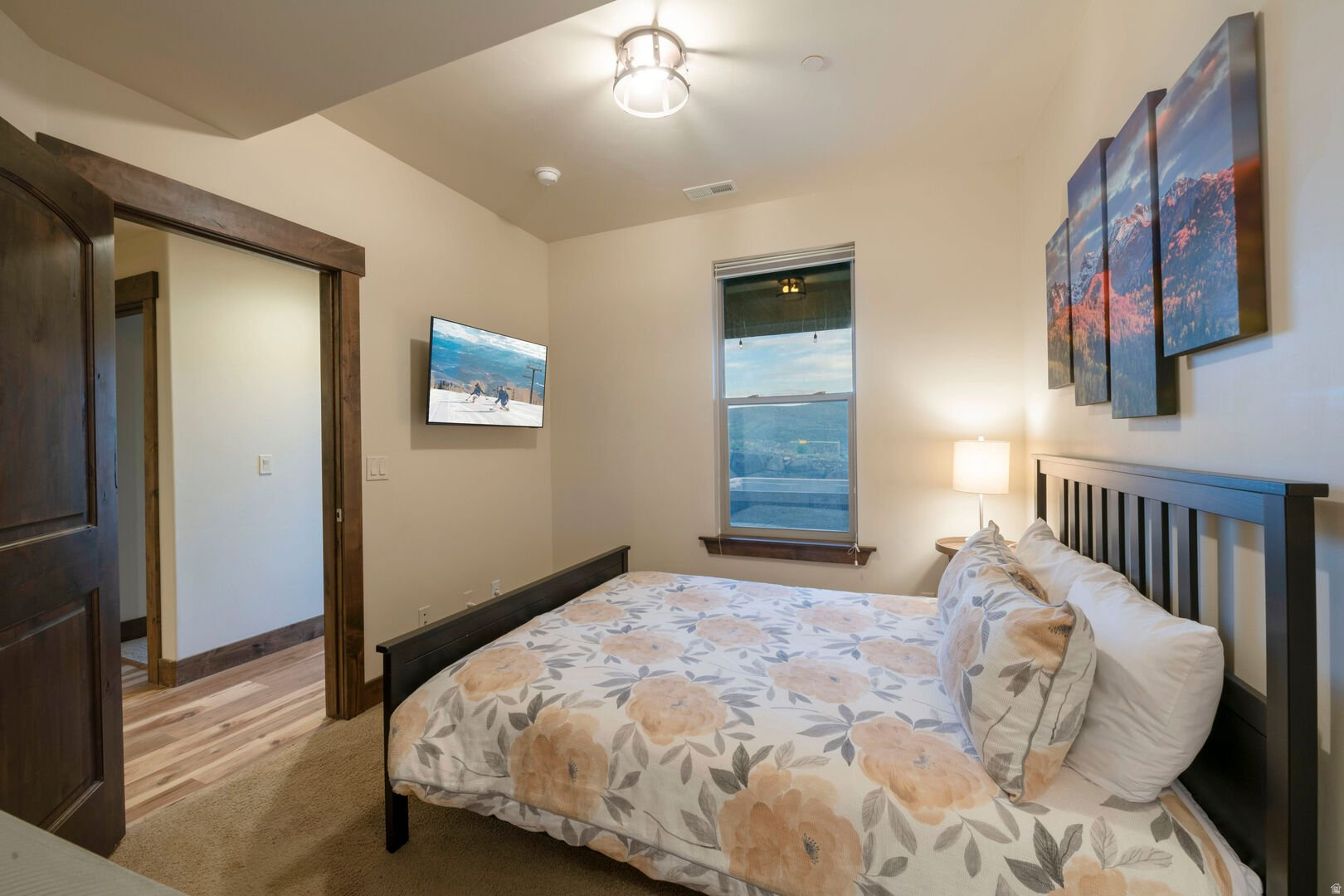 BLACK ROCK RIDGE - Residential