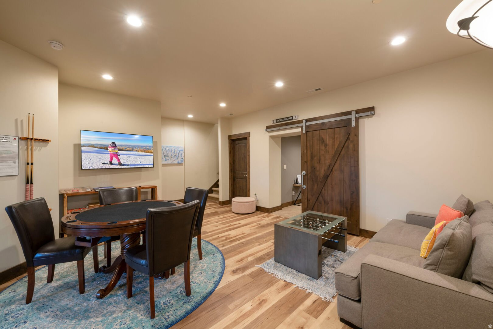 BLACK ROCK RIDGE - Residential