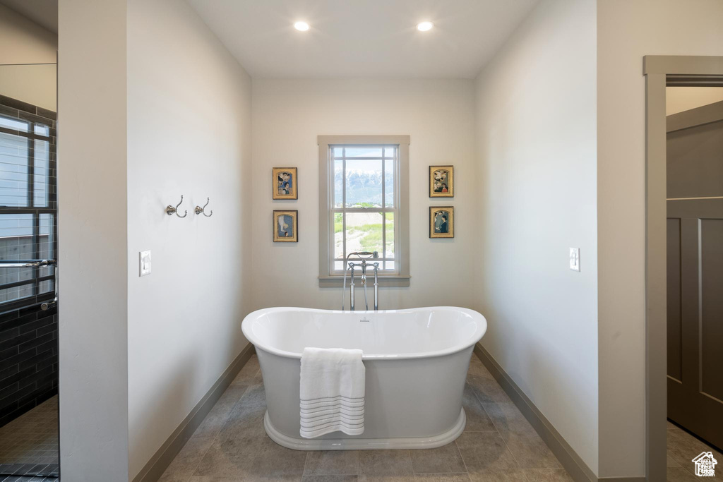 HOLDAWAY FIELDS - Residential