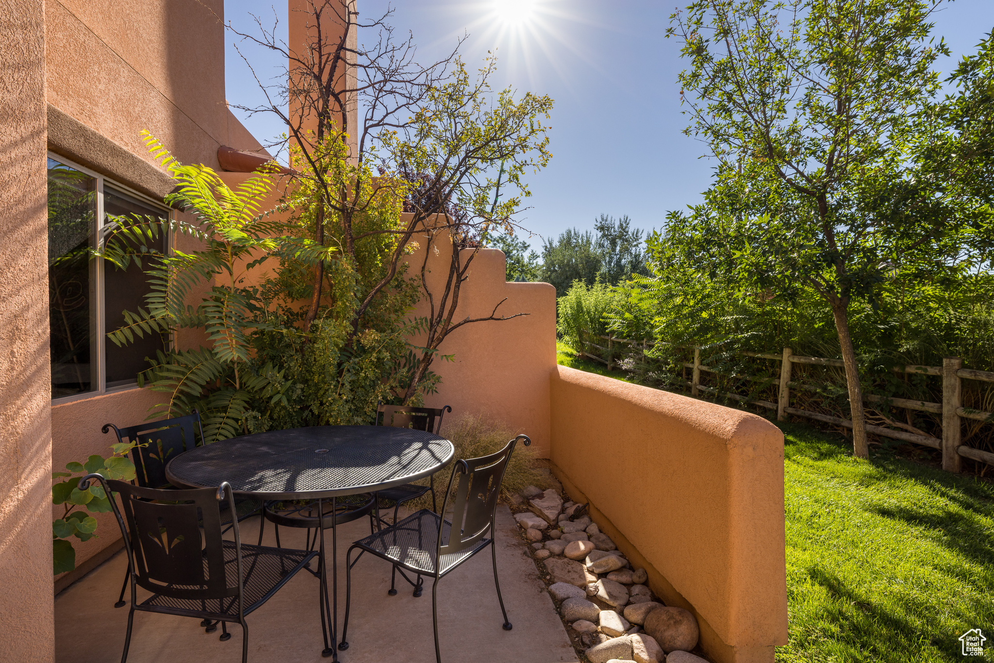 CASTILLO DE LAS ROCAS - Residential