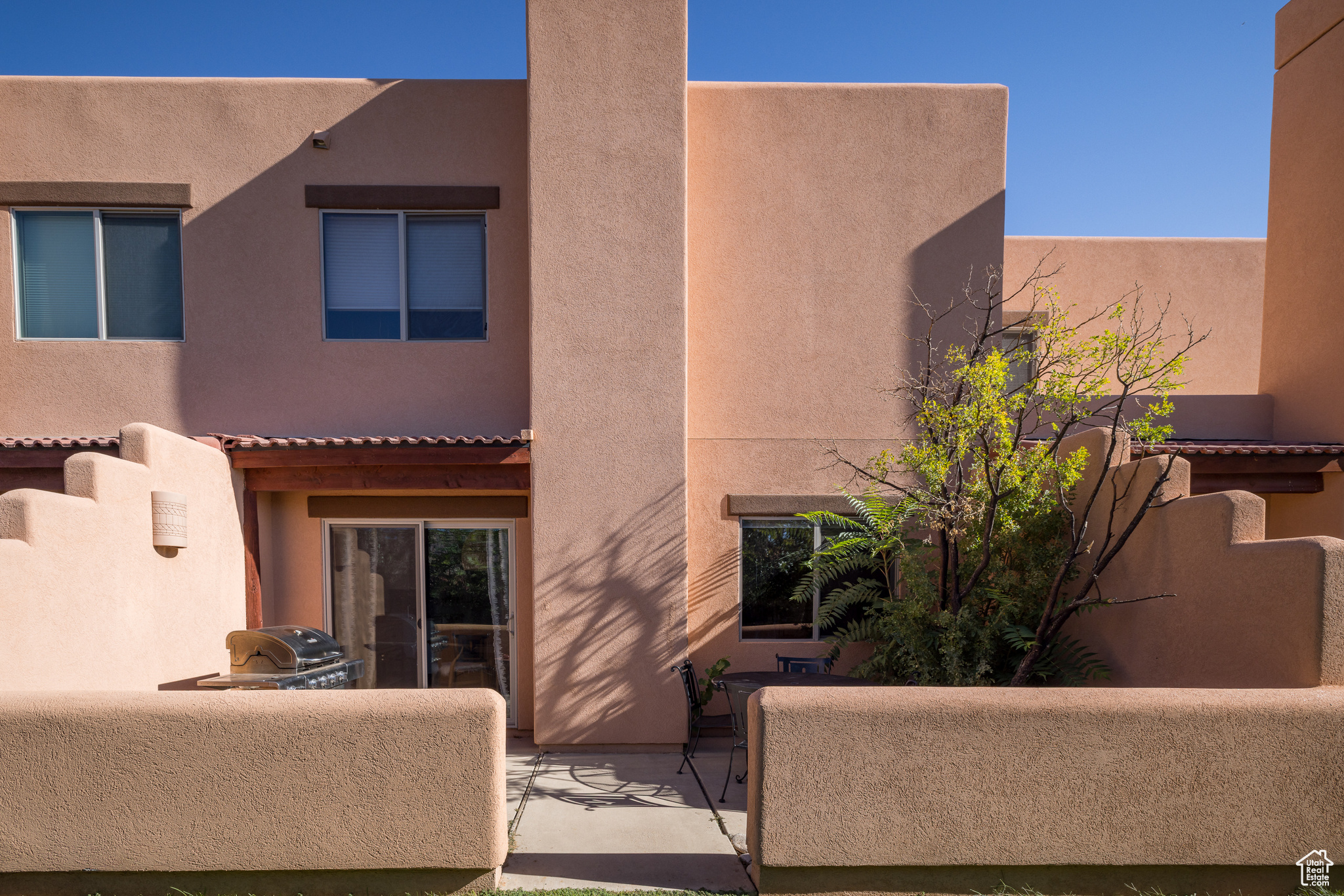 CASTILLO DE LAS ROCAS - Residential