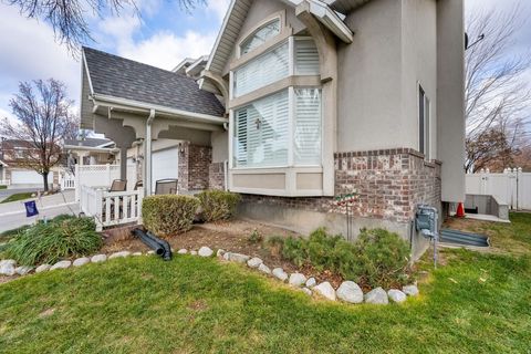 Tiny photo for 4553 S COTTAGE LN, Murray, UT 84107 (MLS # 2125596)