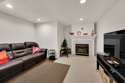 Tiny photo for 4553 S COTTAGE LN, Murray, UT 84107 (MLS # 2125596)