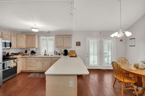 Tiny photo for 4553 S COTTAGE LN, Murray, UT 84107 (MLS # 2125596)