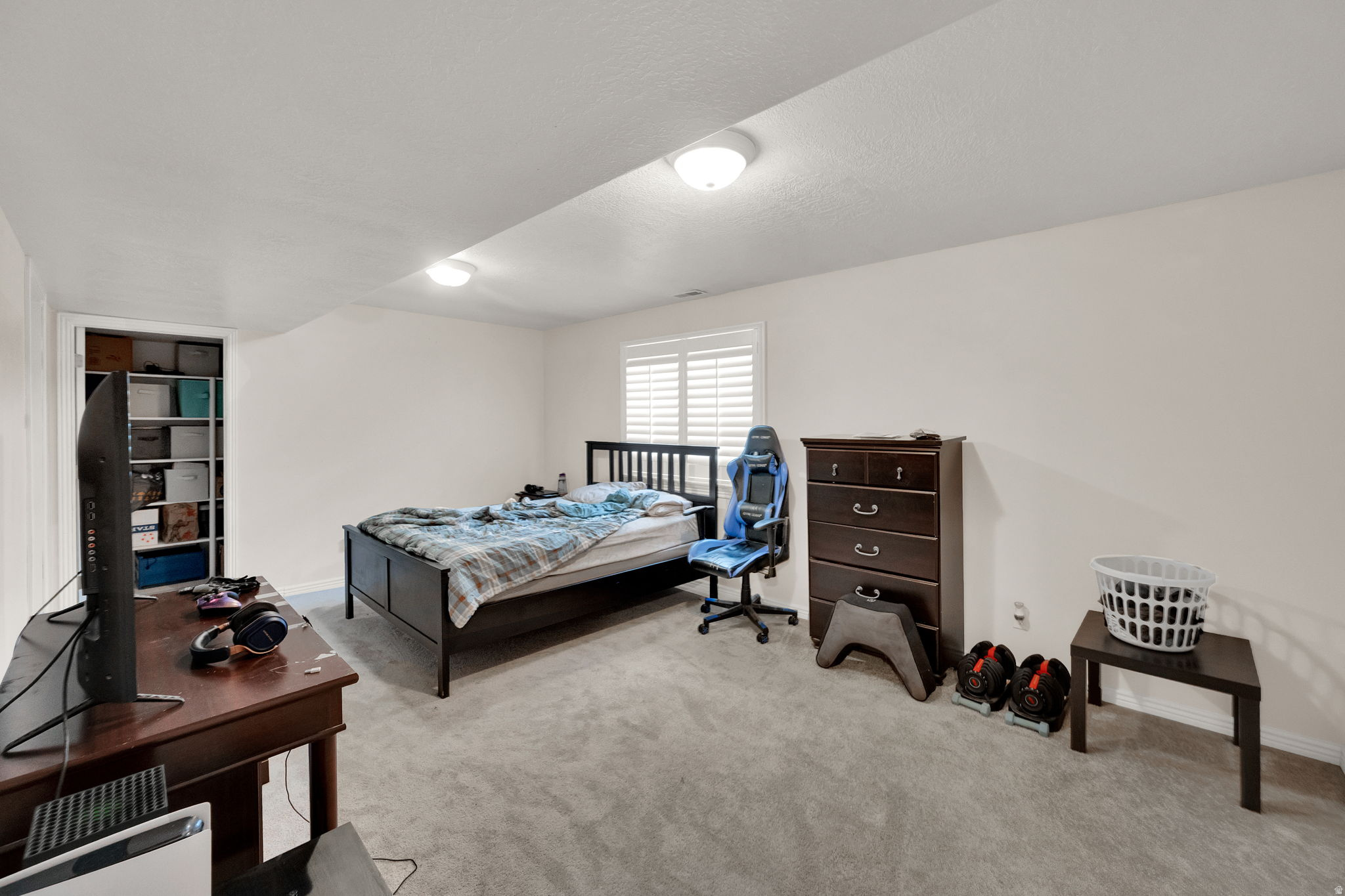 COTTAGE COVE CONDMN - Residential