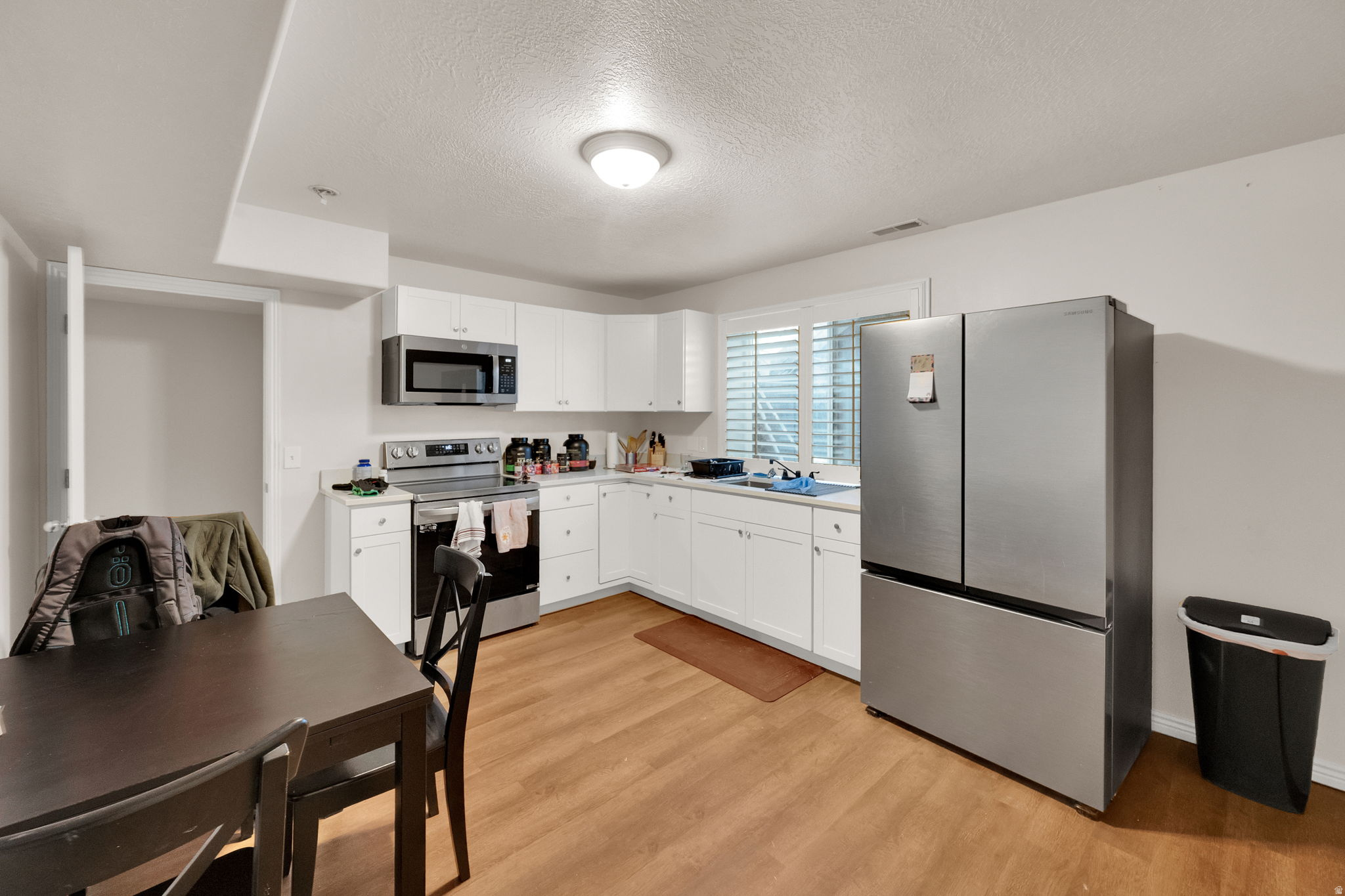 COTTAGE COVE CONDMN - Residential