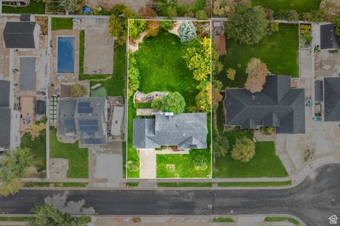Tiny photo for 1074 W WINDCHIME CIR, Riverton, UT 84065 (MLS # 2117851)