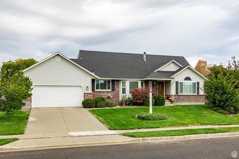Tiny photo for 1074 W WINDCHIME CIR, Riverton, UT 84065 (MLS # 2117851)