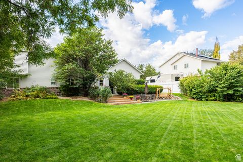 Tiny photo for 1074 W WINDCHIME CIR, Riverton, UT 84065 (MLS # 2117851)
