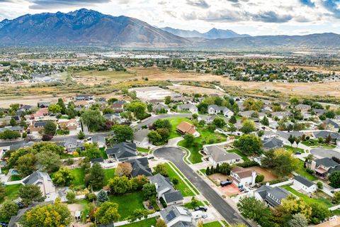 Tiny photo for 1074 W WINDCHIME CIR, Riverton, UT 84065 (MLS # 2117851)