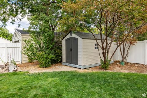 Tiny photo for 1074 W WINDCHIME CIR, Riverton, UT 84065 (MLS # 2117851)