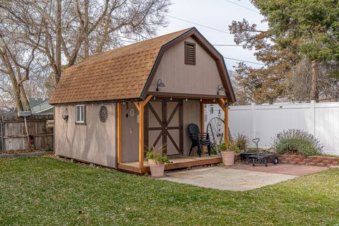 Tiny photo for 472 S 300 W, Brigham City, UT 84302 (MLS # 2126714)