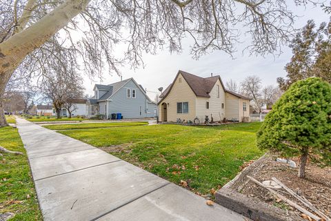 Tiny photo for 472 S 300 W, Brigham City, UT 84302 (MLS # 2126714)