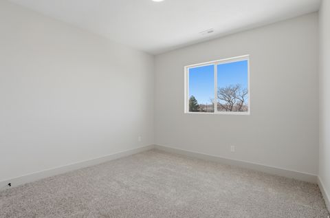 Tiny photo for 341 E 100 S, Santaquin, UT 84655 (MLS # 2151755)