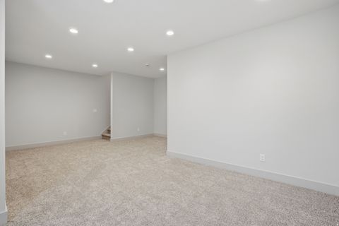 Tiny photo for 341 E 100 S, Santaquin, UT 84655 (MLS # 2151755)