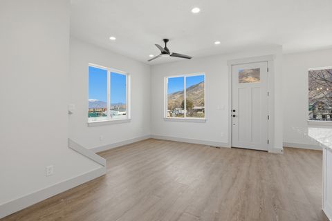 Tiny photo for 341 E 100 S, Santaquin, UT 84655 (MLS # 2151755)