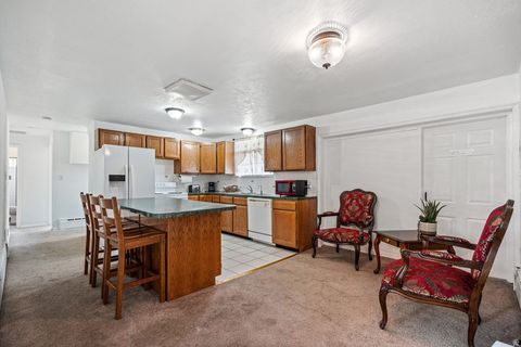 Tiny photo for 149 W 1600 S, Mapleton, UT 84664 (MLS # 2152525)