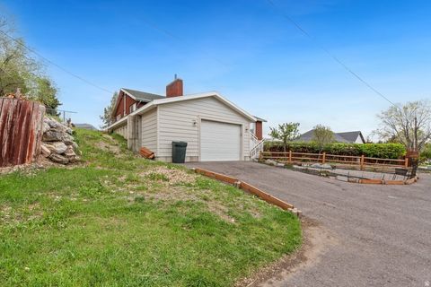 Tiny photo for 149 W 1600 S, Mapleton, UT 84664 (MLS # 2152525)