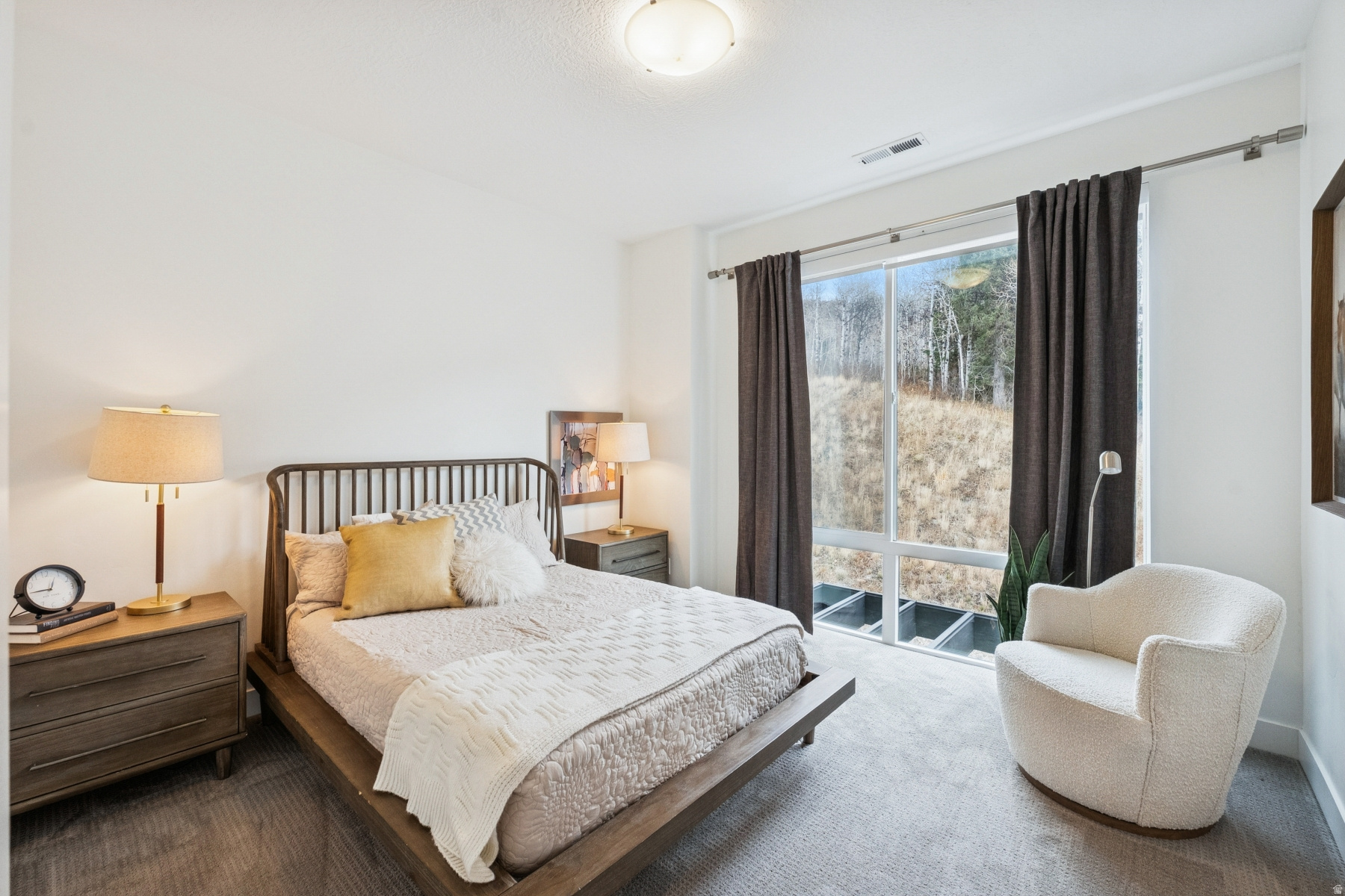 DISCOVERY RIDGE - Residential