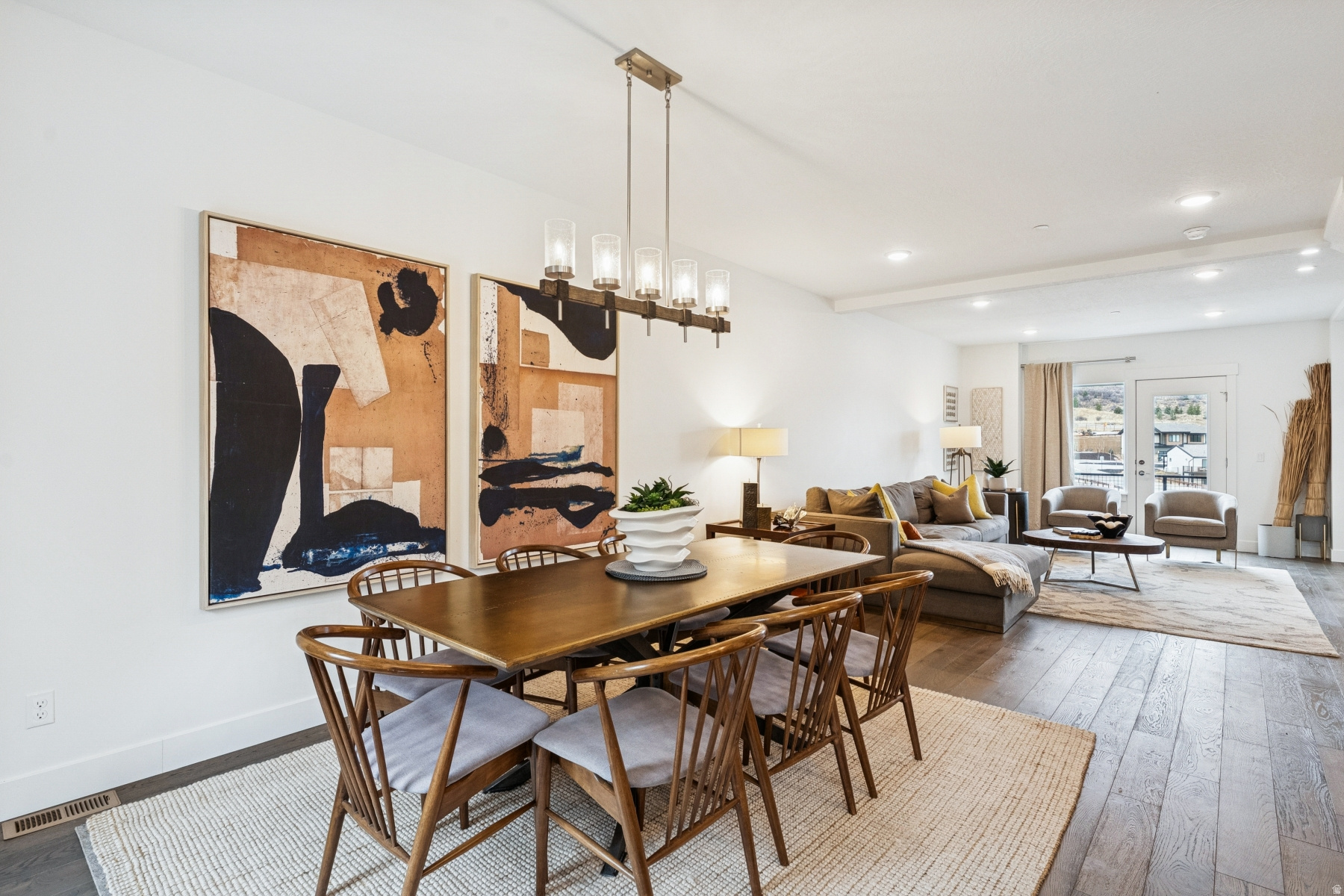 DISCOVERY RIDGE - Residential