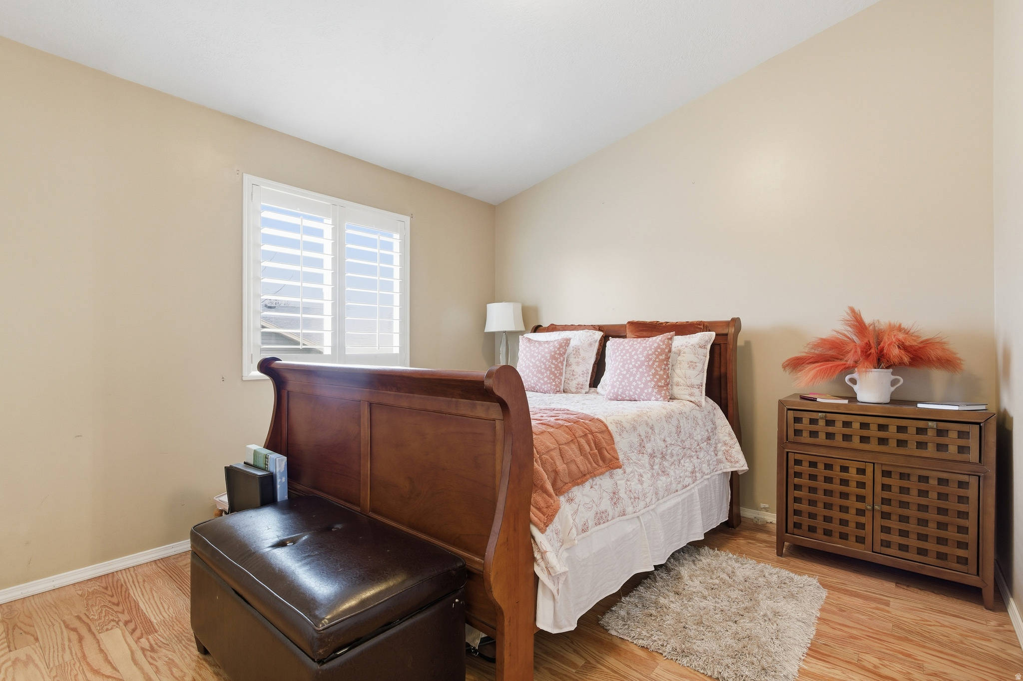 MEADOWS - Residential