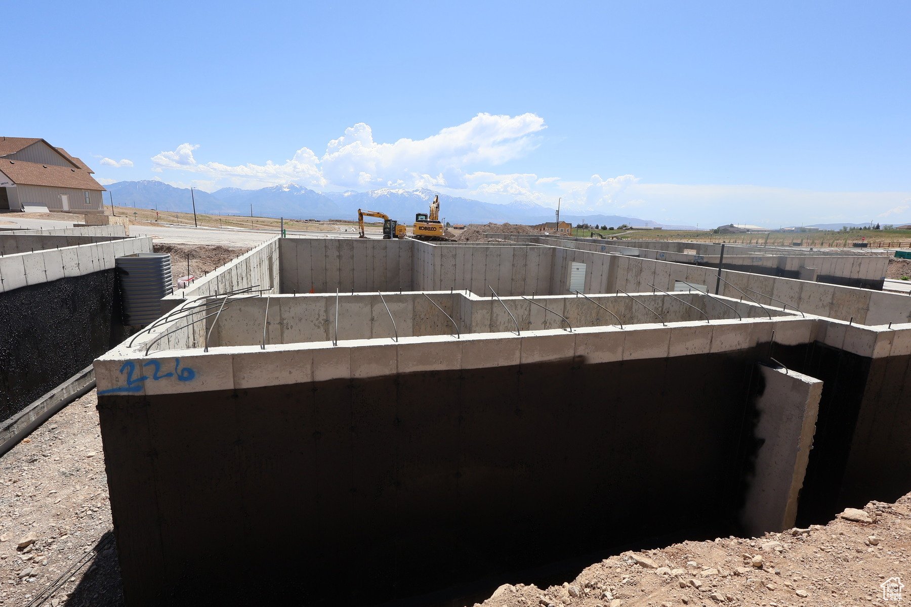 7176 S Sage Run Rd, West Jordan, Utah image 3