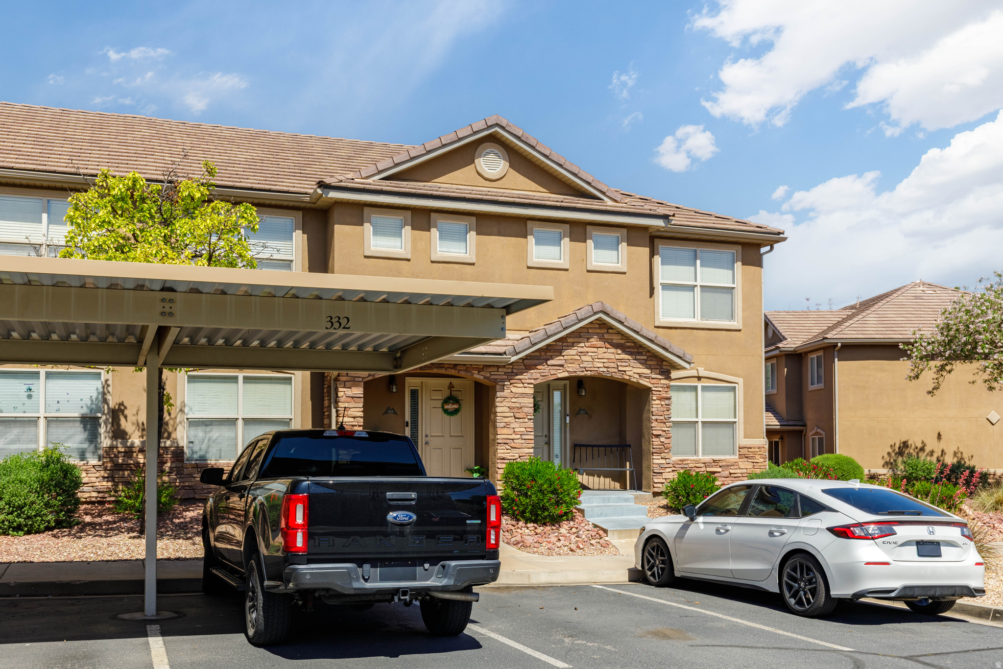 HIDDEN VALLEY TOWN HOMES PUD PH 1 - Residential