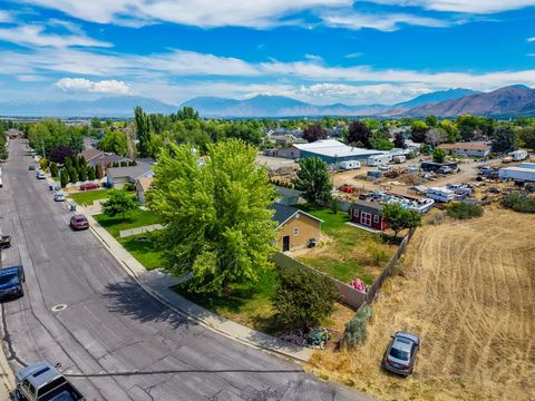 Tiny photo for 388 N 400 W, Santaquin, UT 84655 (MLS # 2169727)