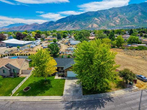 Tiny photo for 388 N 400 W, Santaquin, UT 84655 (MLS # 2169727)