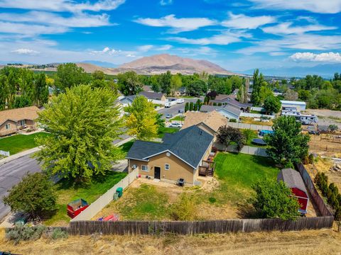 Tiny photo for 388 N 400 W, Santaquin, UT 84655 (MLS # 2169727)