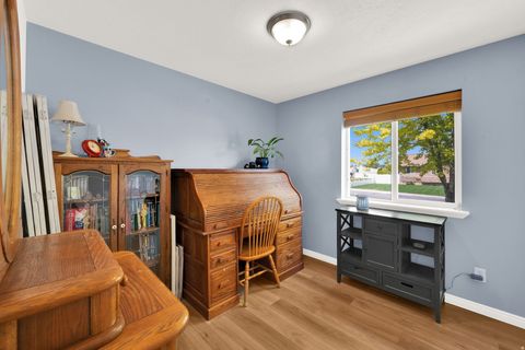 Tiny photo for 388 N 400 W, Santaquin, UT 84655 (MLS # 2169727)
