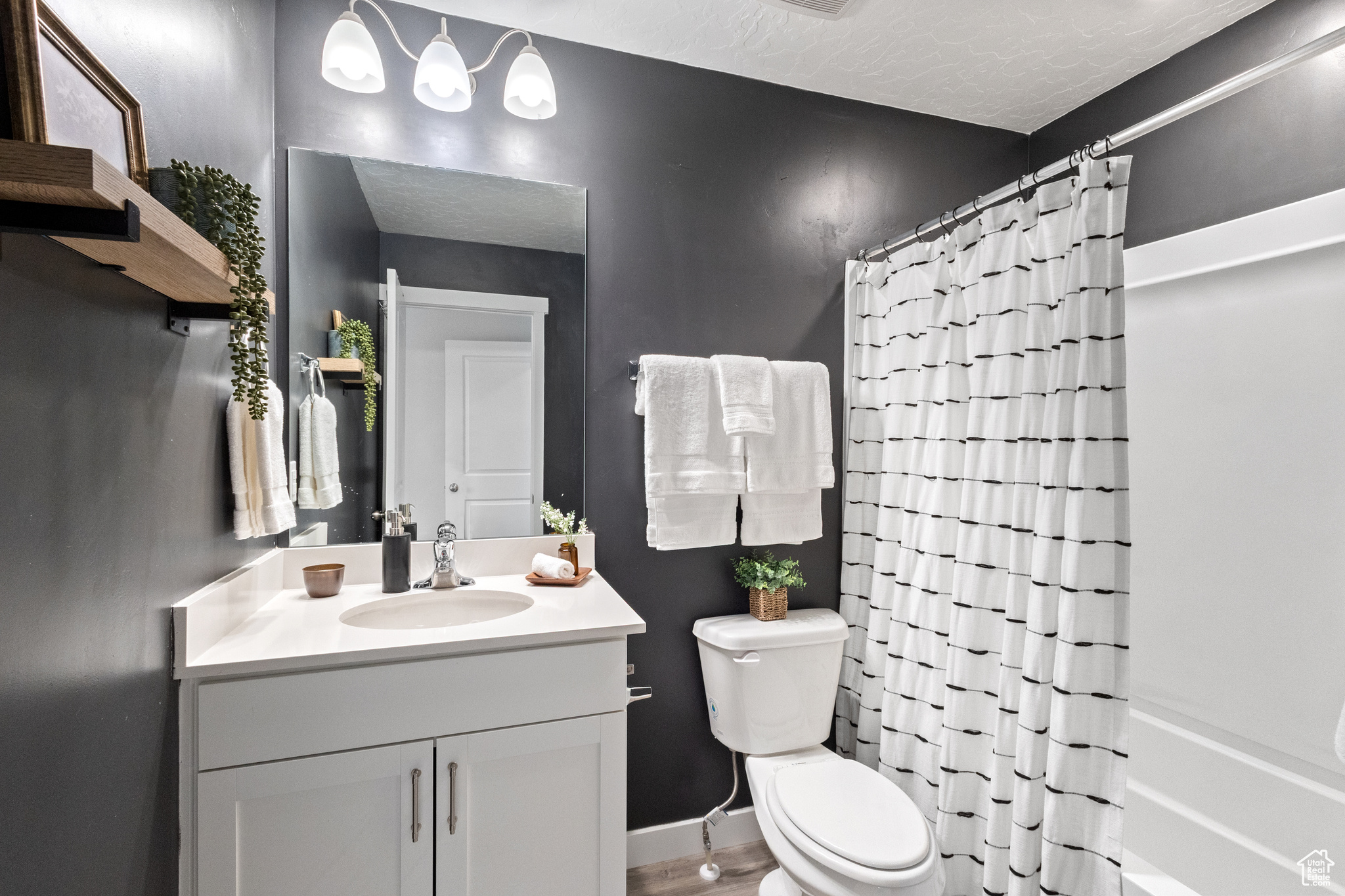 NORTHSHORE - Residential