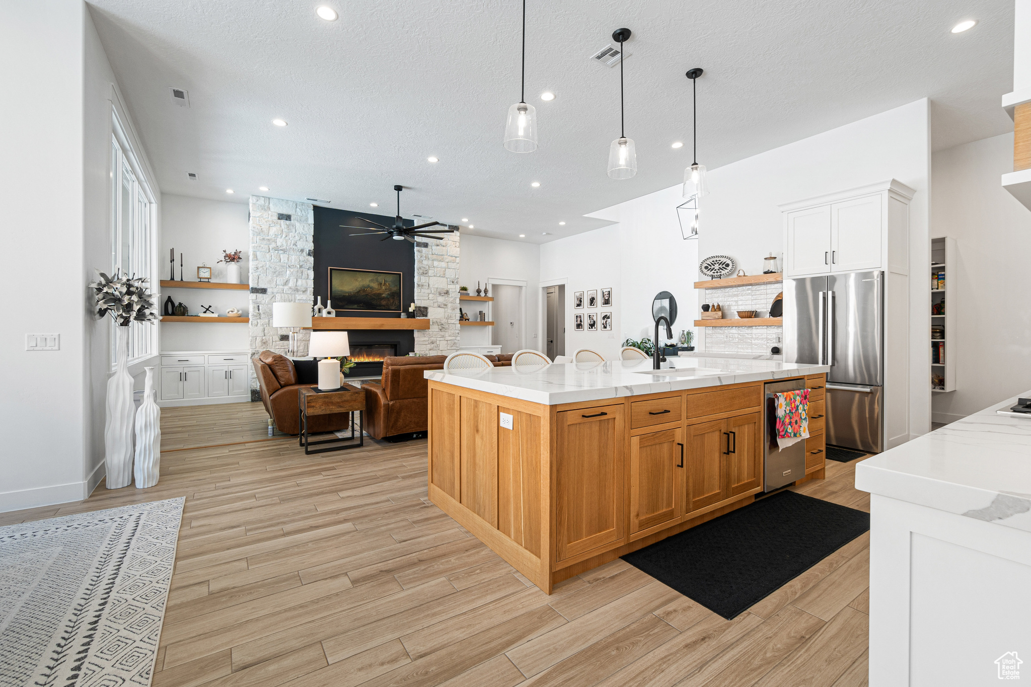 DESERT COVE PH 3 - Residential