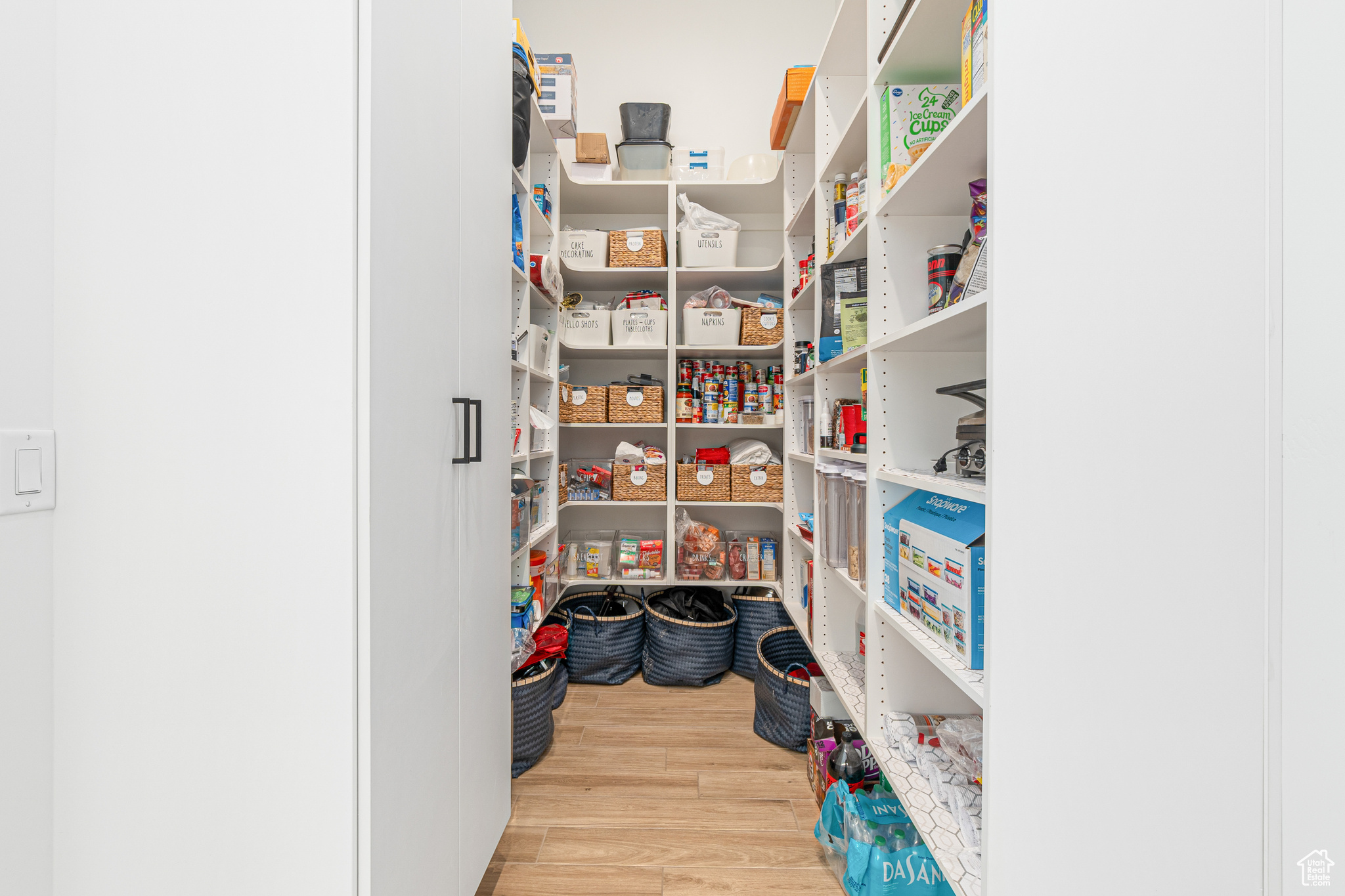 DESERT COVE PH 3 - Residential