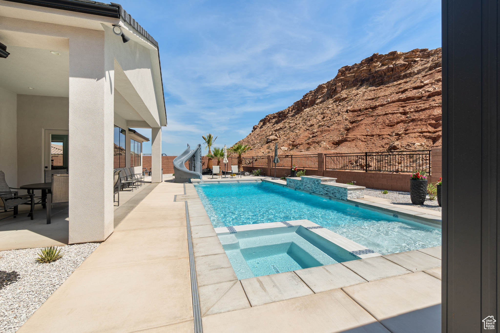 DESERT COVE PH 3 - Residential