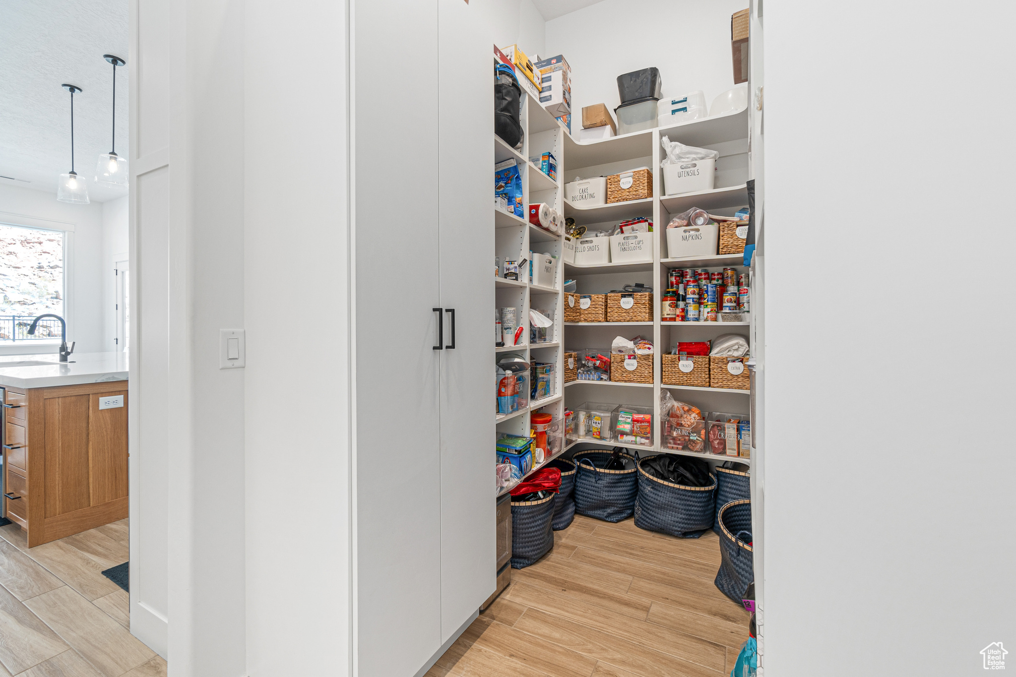 DESERT COVE PH 3 - Residential