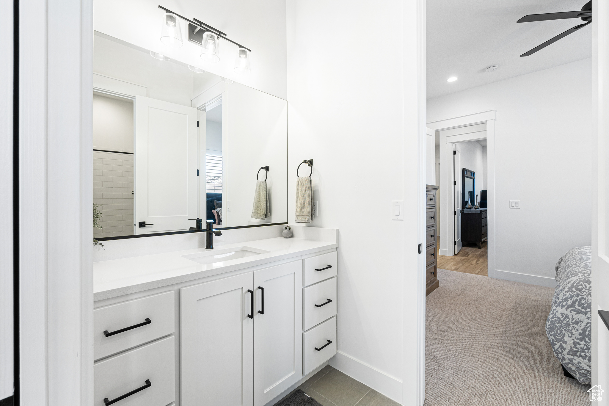 DESERT COVE PH 3 - Residential