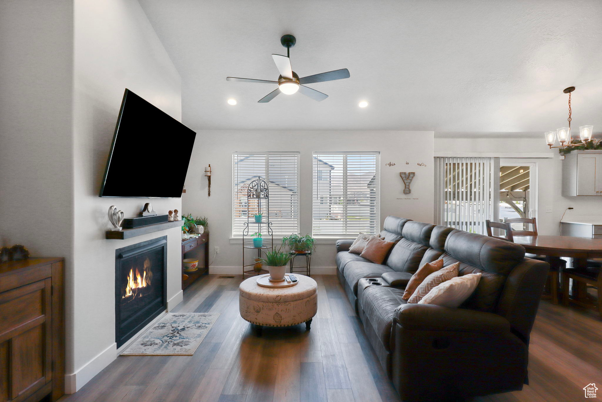 BRANDON PARK - Residential