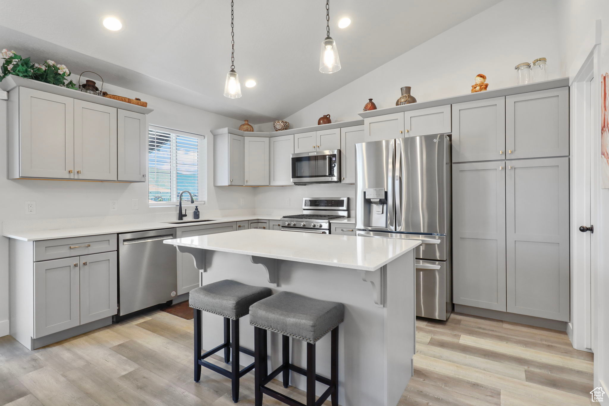 BRANDON PARK - Residential