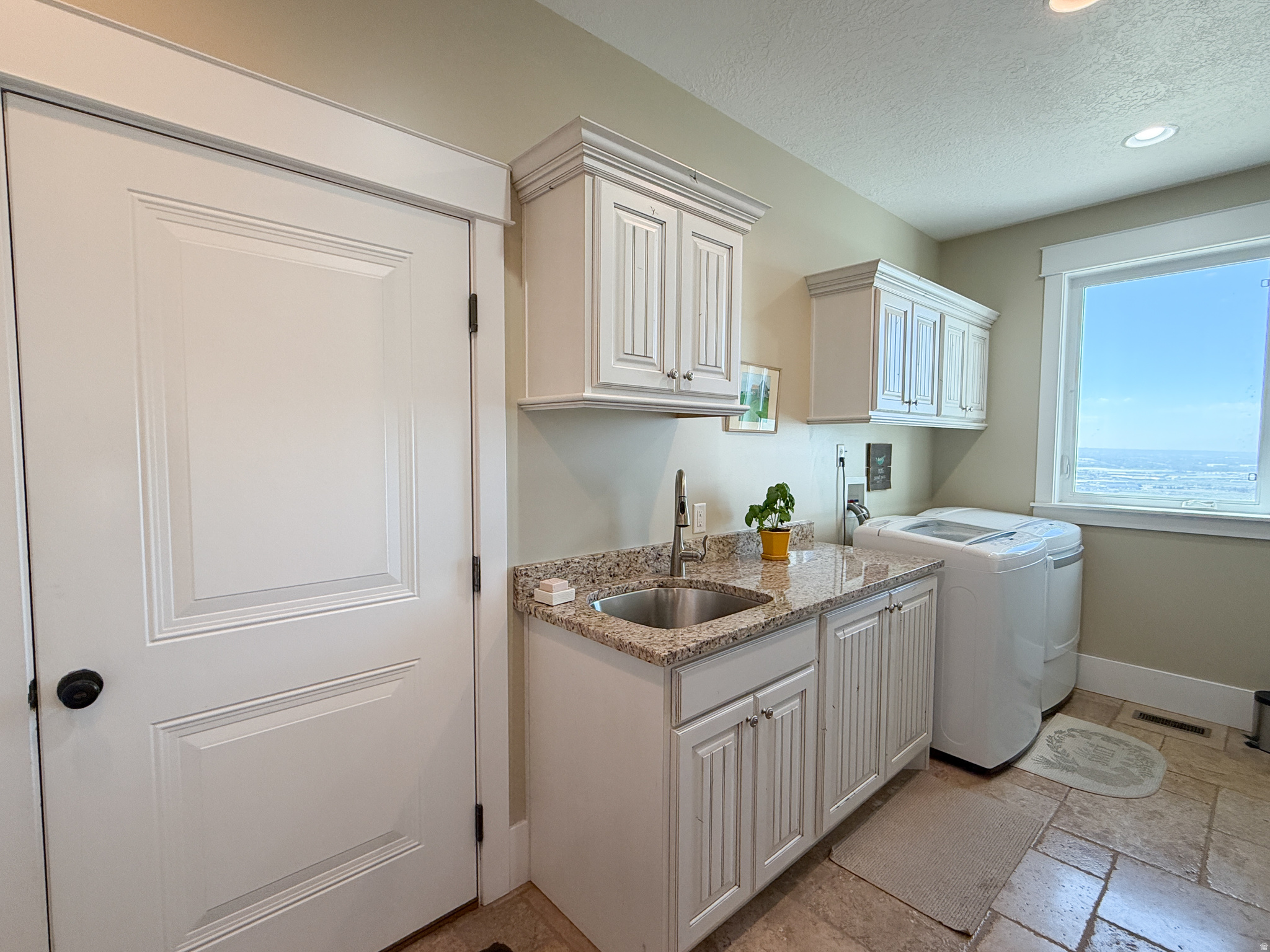 DEER CREST - Residential