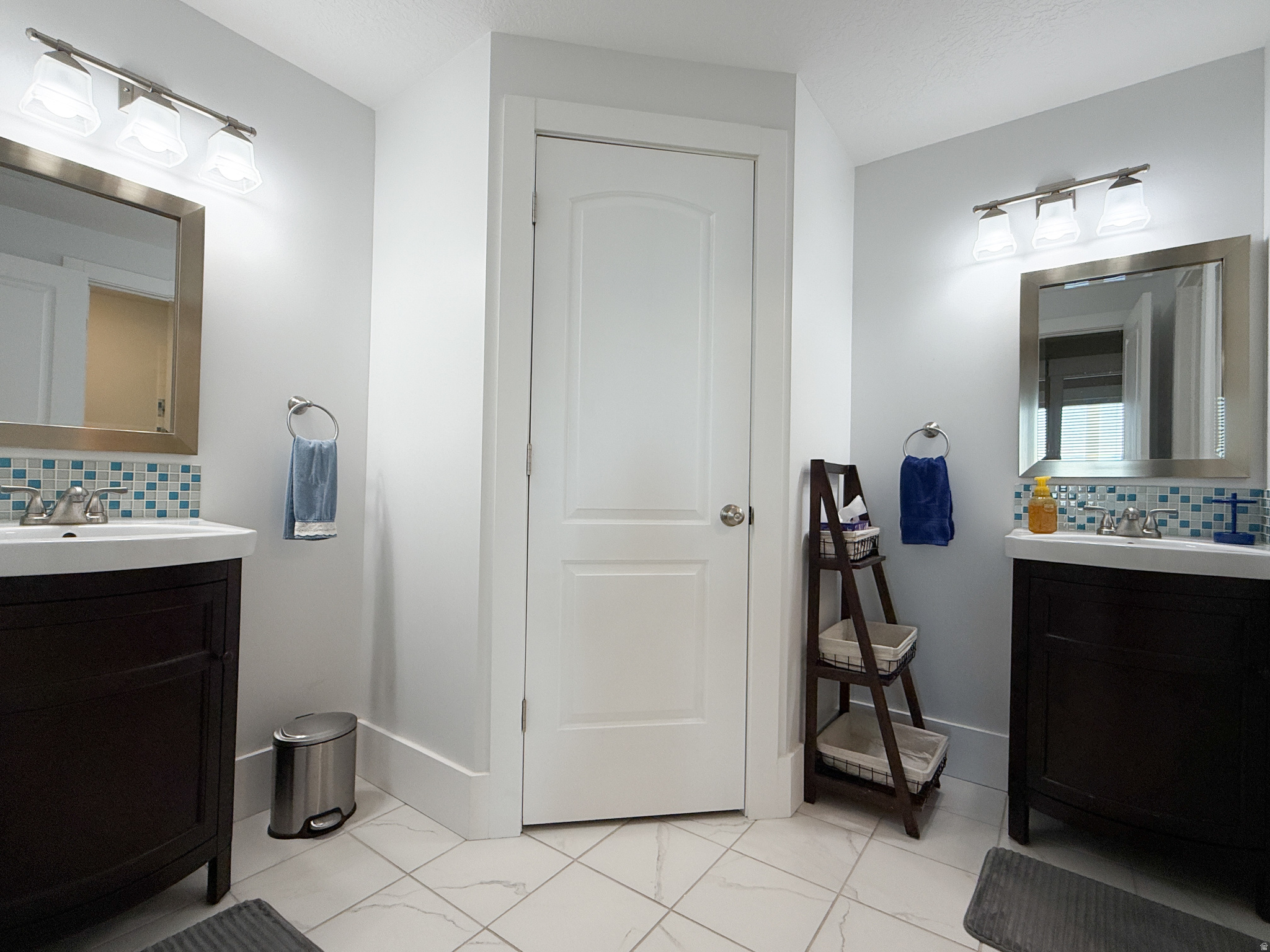 DEER CREST - Residential