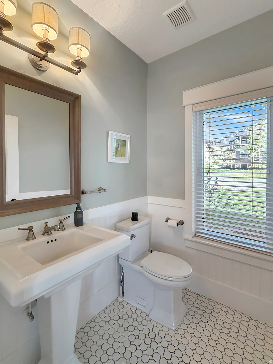 DEER CREST - Residential