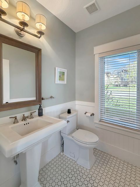 Tiny photo for 1113 W FAWN DR N, Pleasant View, UT 84414 (MLS # 2146880)