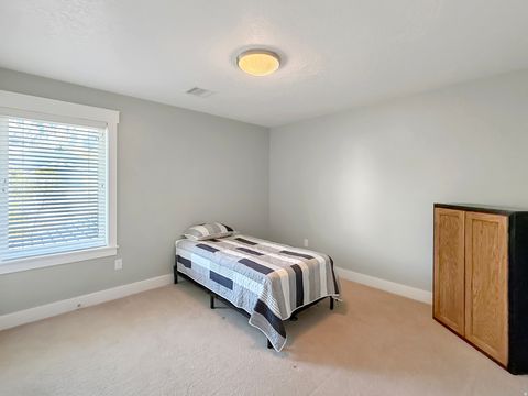 Tiny photo for 1113 W FAWN DR N, Pleasant View, UT 84414 (MLS # 2146880)