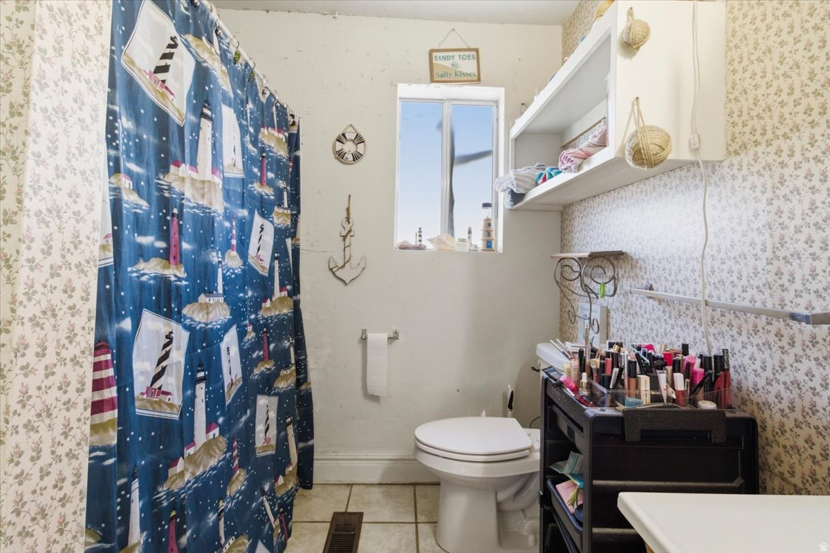 YOUNG PROPERTY - Residential