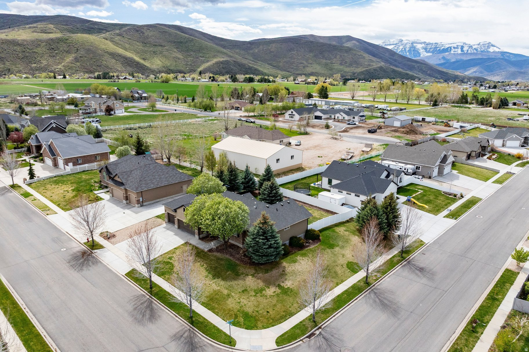 HEBER MEADOWS - Residential