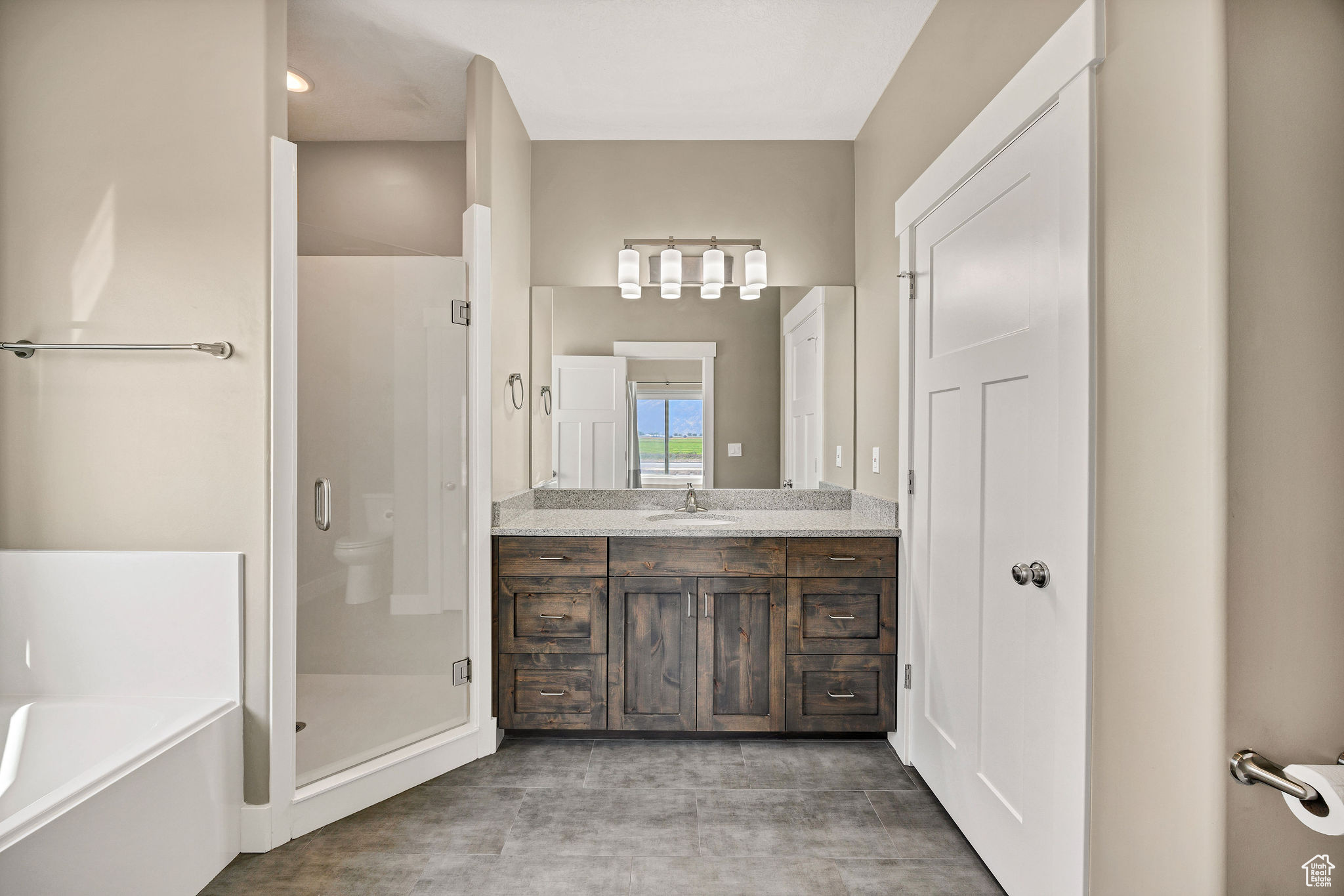 HOLMGREN ESTATES - Residential