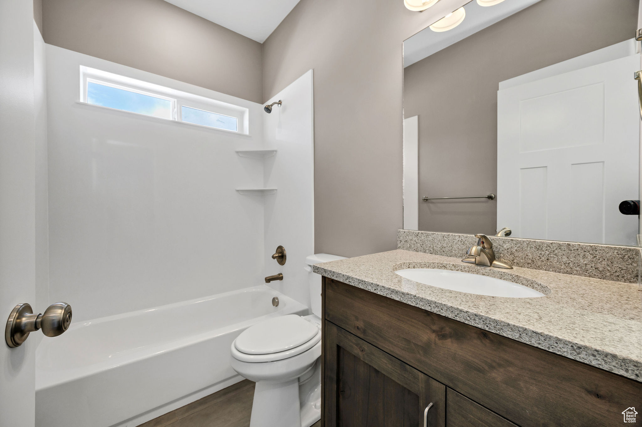 HOLMGREN ESTATES - Residential