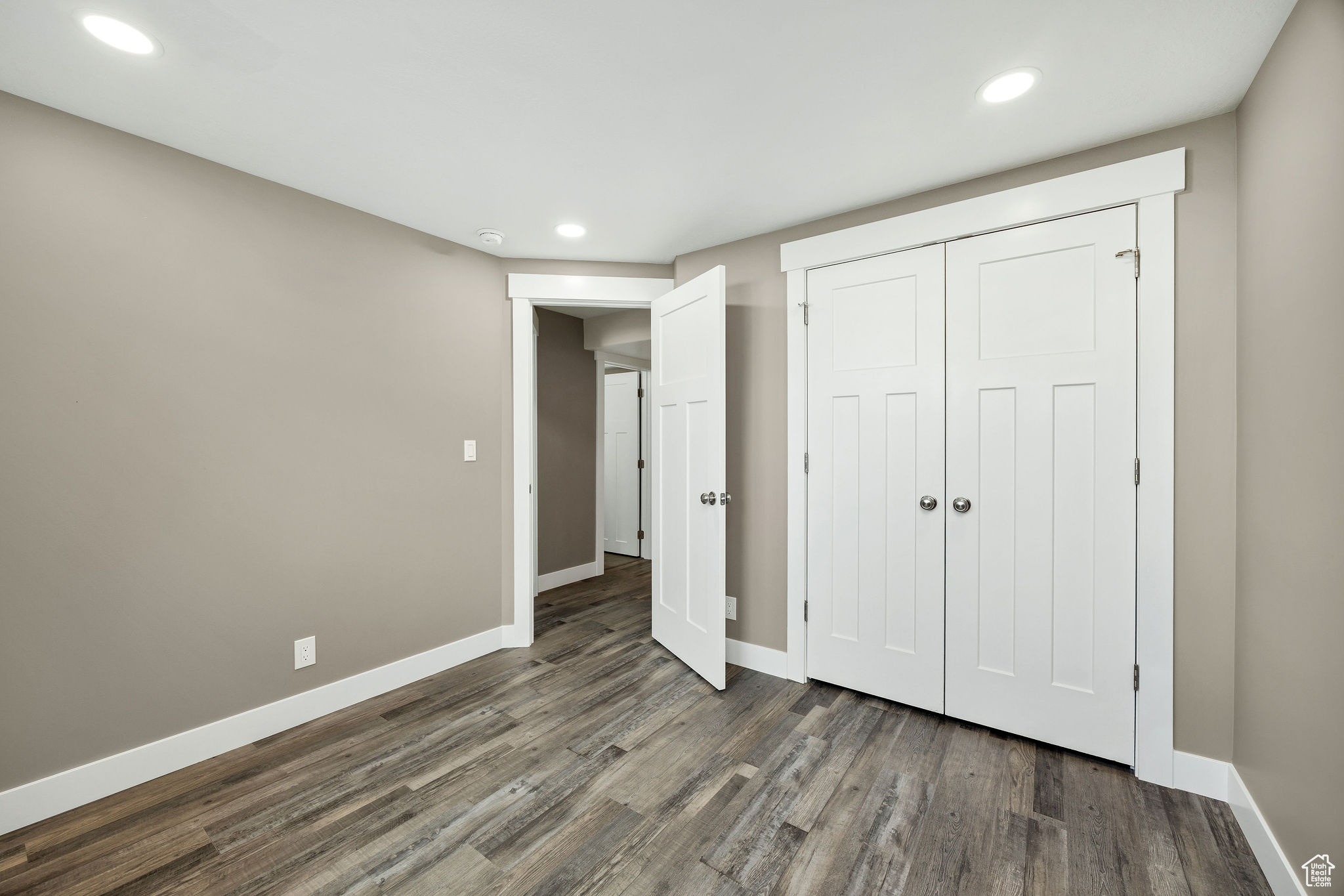 HOLMGREN ESTATES - Residential