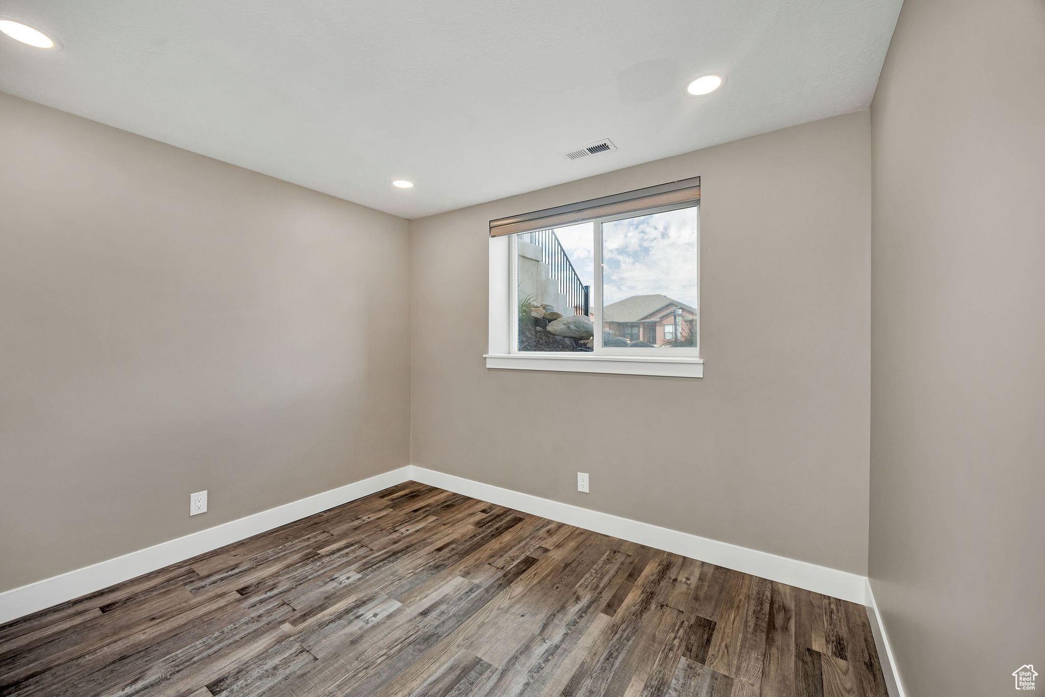 HOLMGREN ESTATES - Residential